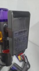 Dyson V15 Detect Şarjlı Dikey Süpürge