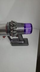 Dyson V11™ Total Clean Kablosuz Süpürge(OUTLET-KULLANILMIŞ)